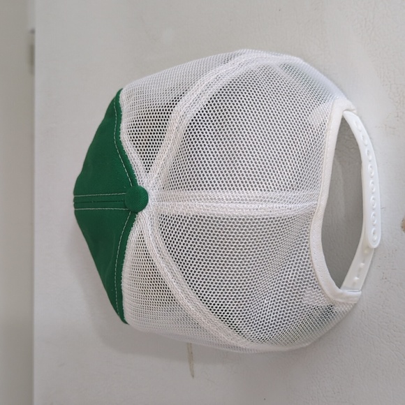 Hat - Picture 3 of 6